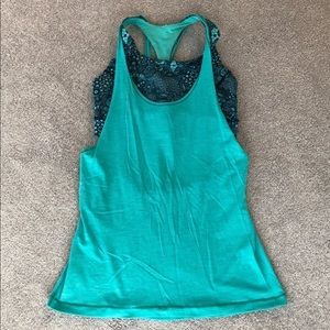 Women’s lululemon tank size 6
